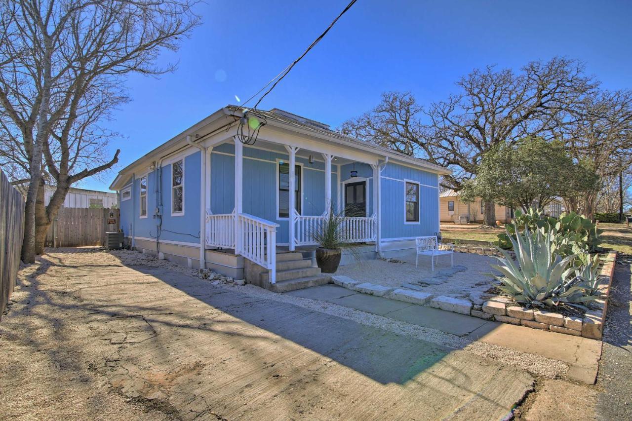 Texas Home With Backyard Oasis, Walk To Main St Фредериксберг Экстерьер фото